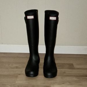Size 10 Tall Hunter Rainboots